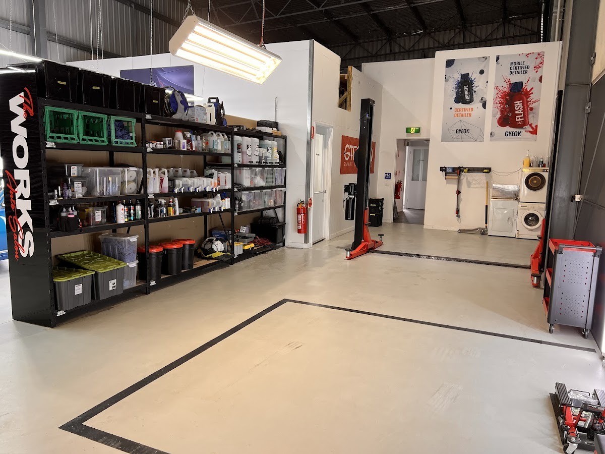 The Works Auto Salon photo 2
