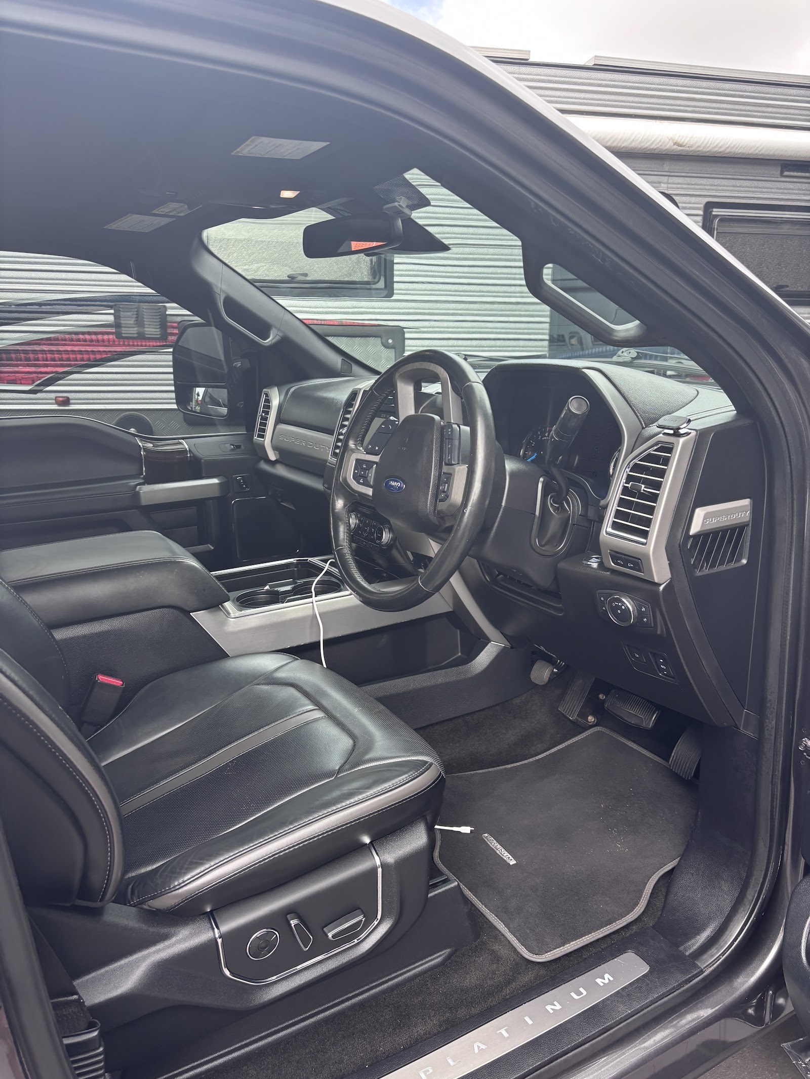 Attention Detailing photo 4