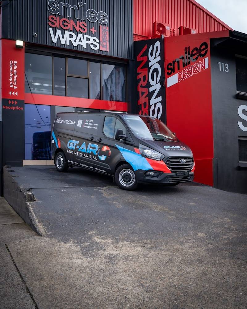 Smilee Design Signs + Wraps photo 1