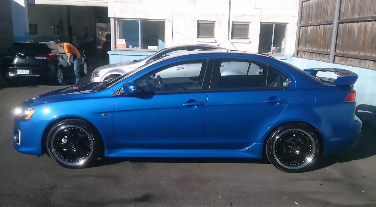 Spit n Polish Car Detailing