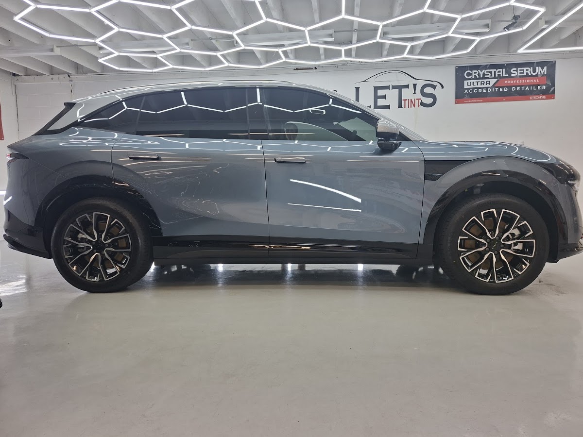 LET'S TINT Ceramic Coating & Window Tinting photo 1