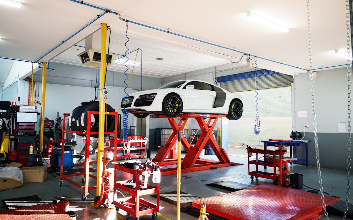 Goodyear Autocare Adelaide | All Brand Tyres | Best Prices | Servicing & Mechanical | Brakes & Batteries | Local & SA Owned photo 5