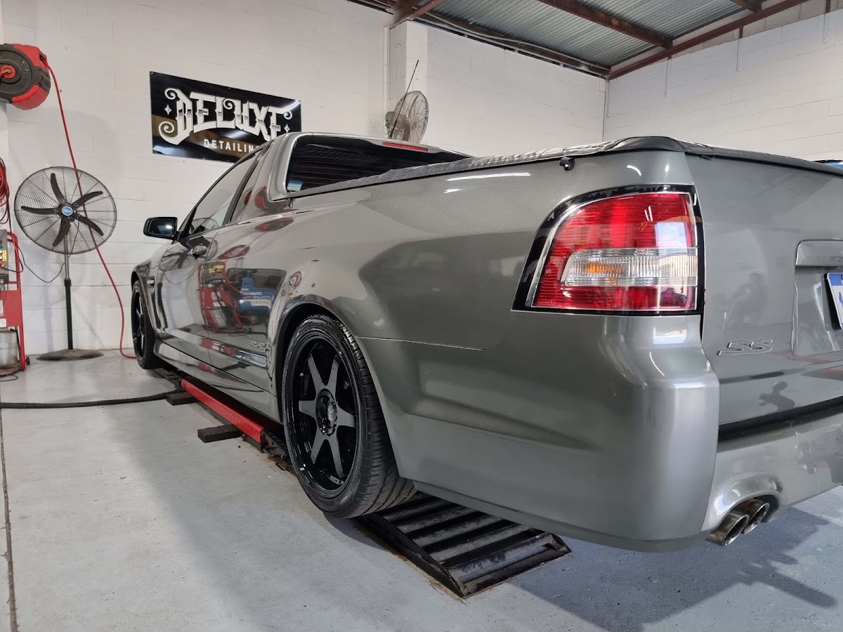Deluxe Detailing and Paint Protection photo 3