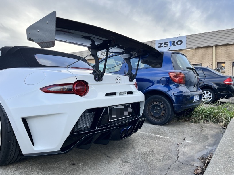 Zero1 Auto Lounge photo 2