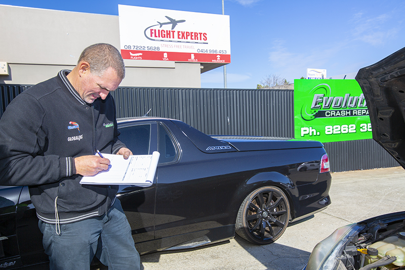 Evolution Crash Repairs photo 6