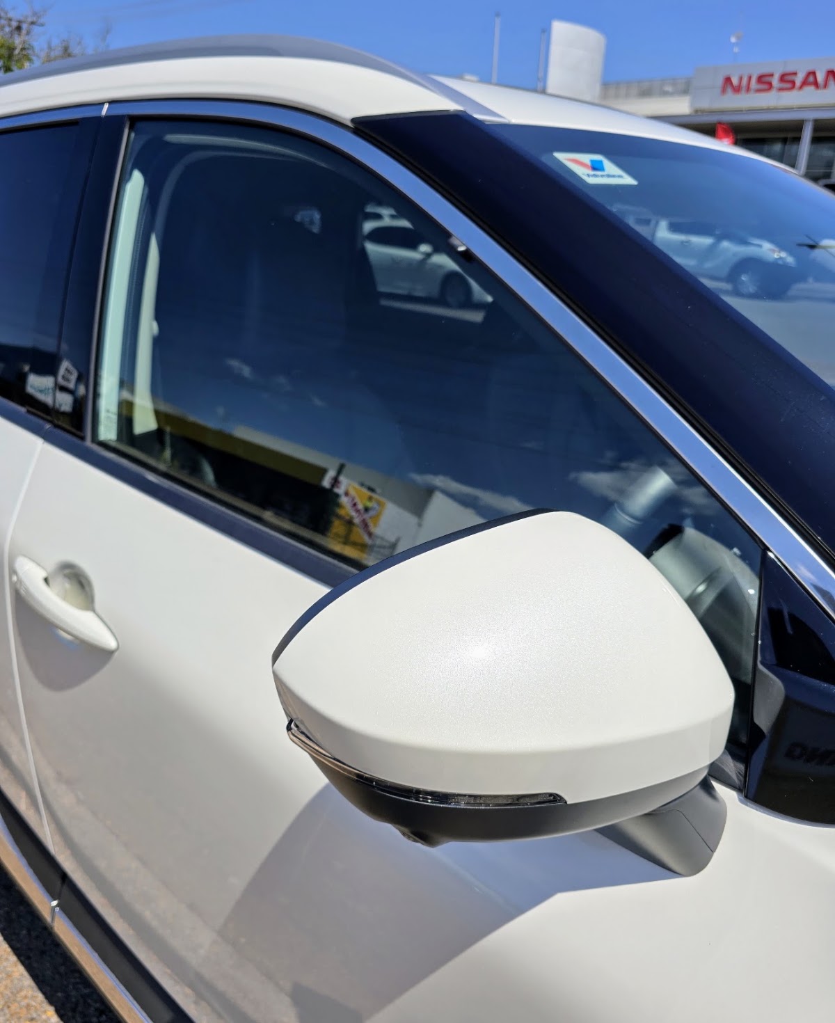 Instant Windscreens Darwin - Repairs & Tinting photo 4