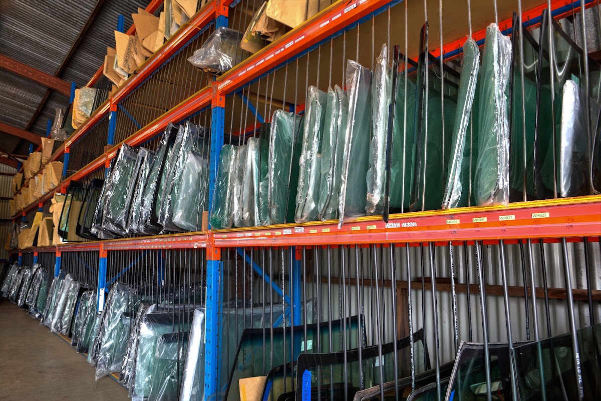 Top End Windscreens & Tinting (NWG) photo 3