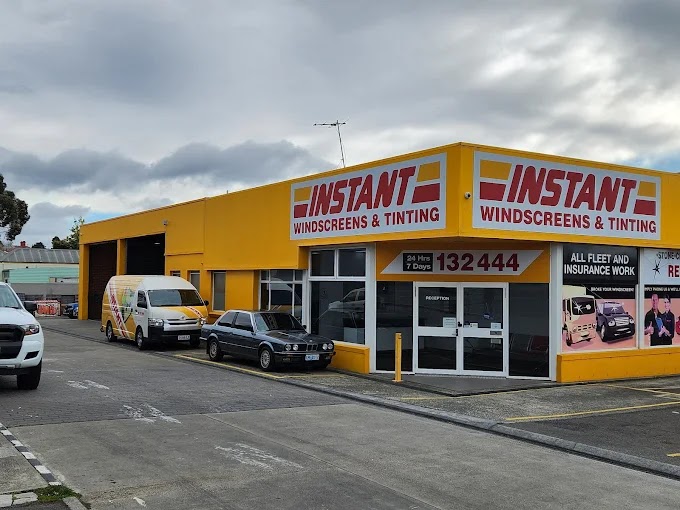 Instant Windscreens Hobart - Repairs & Tinting photo 1
