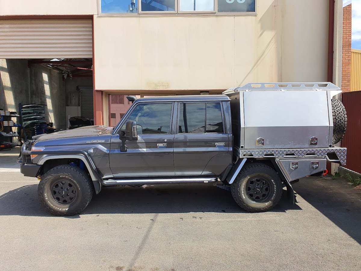 Shmick Tinting & Vinyl photo 4
