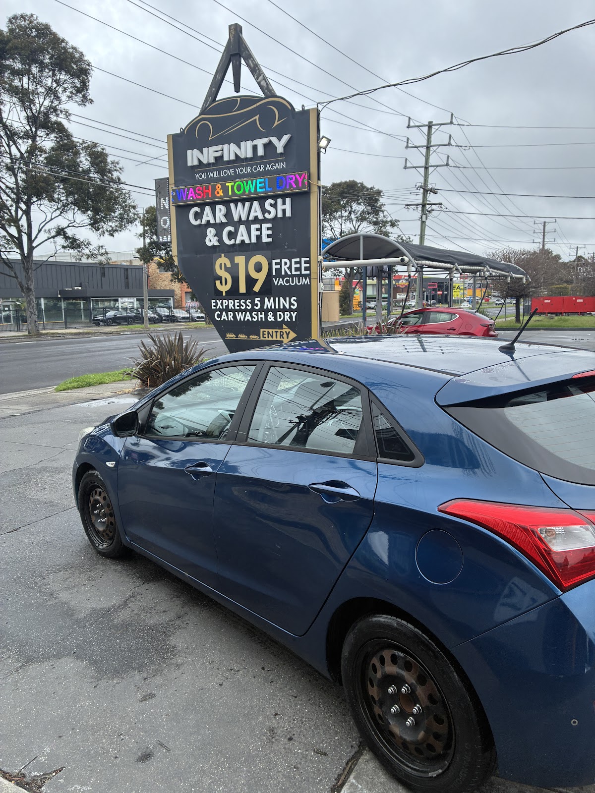 Infinity Carwash and Cafe Preston photo 4