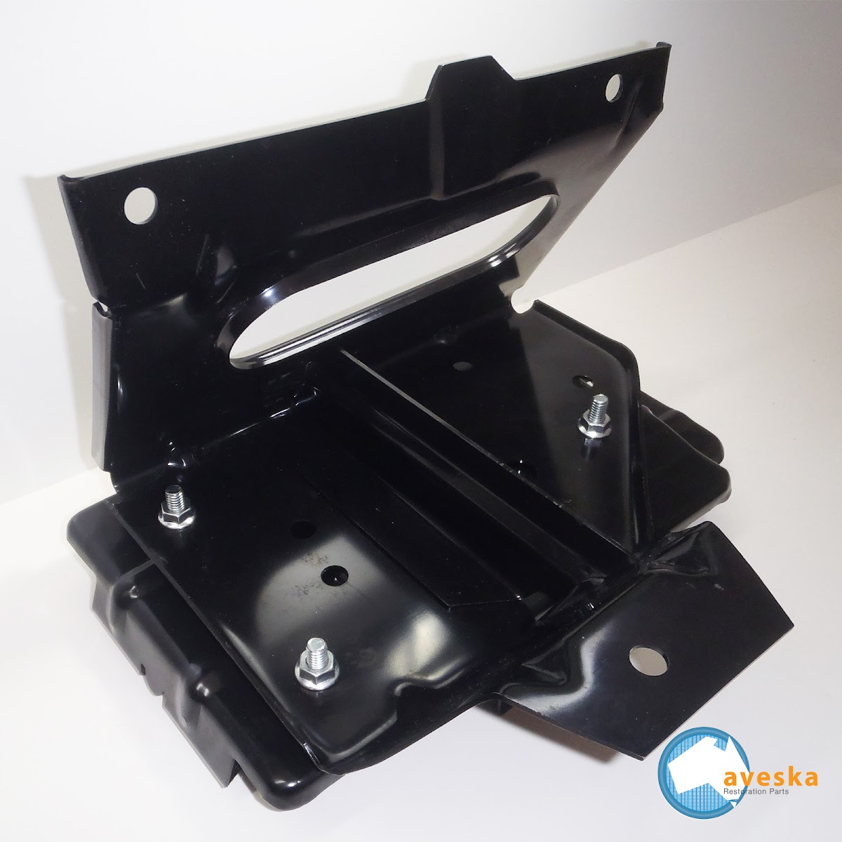 Aveska Auto & Restoration Parts & Accessories photo 4
