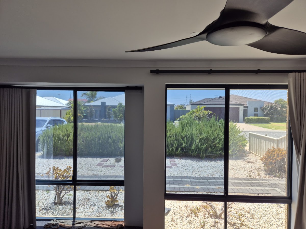 VISTA TINT - Window Tinting Experts in Perth | Residential Window Tinting | Commercial And Office Window Tinting photo 1