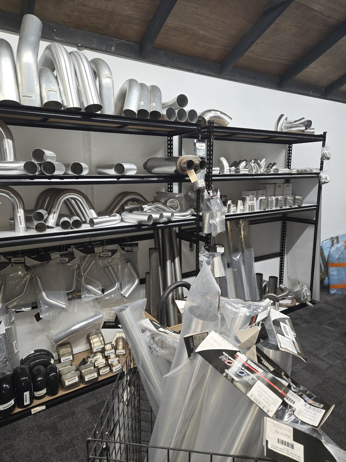 SS Racetech Rods & Customs – Performance Auto Parts photo 4