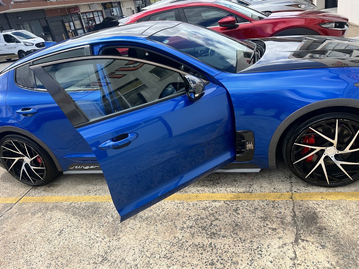 Dent Solutions photo 3