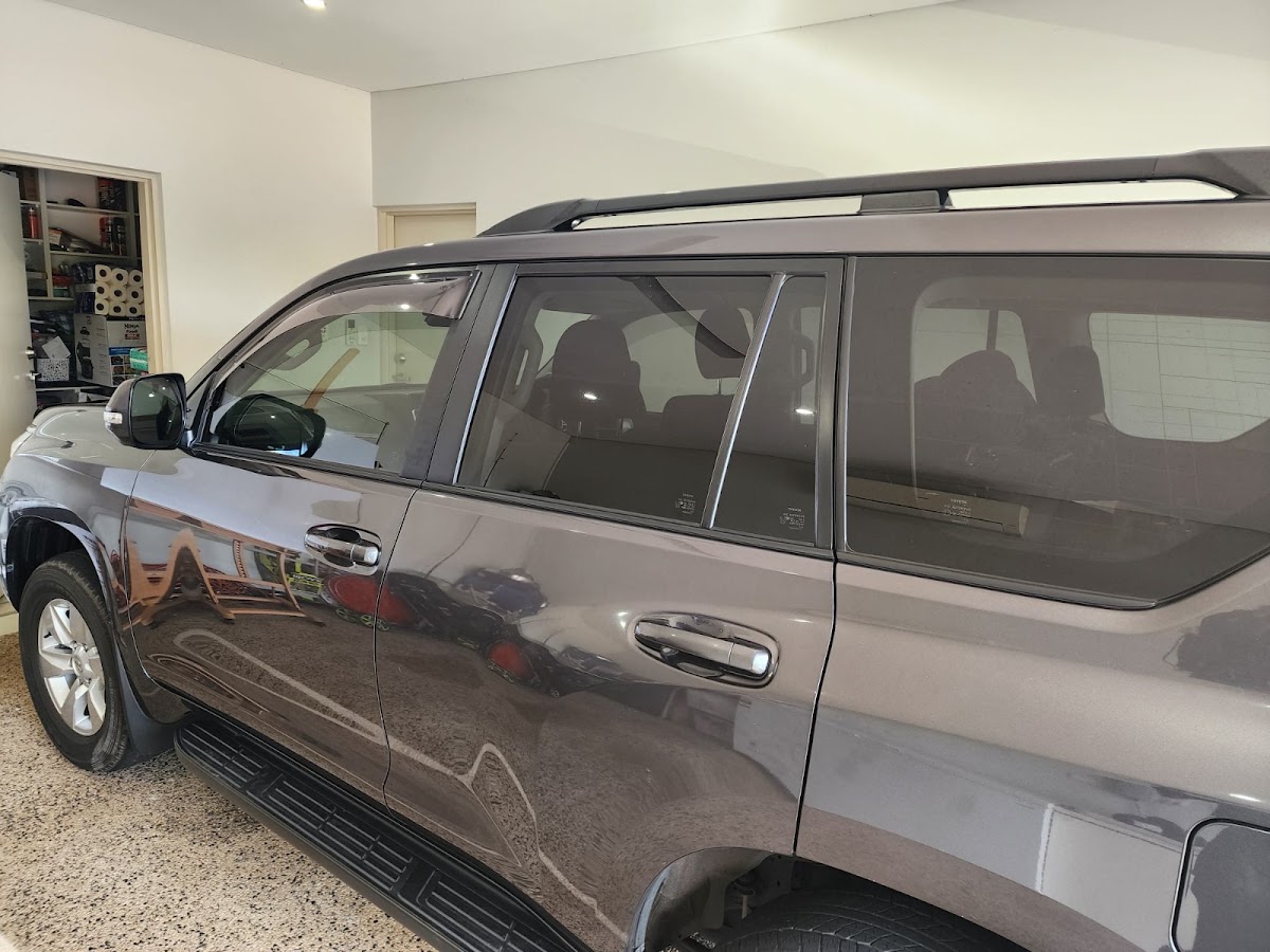XSG WINDOW TINTING photo 1