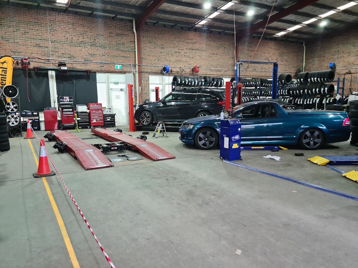 JAX Tyres & Auto Mitchell photo 4